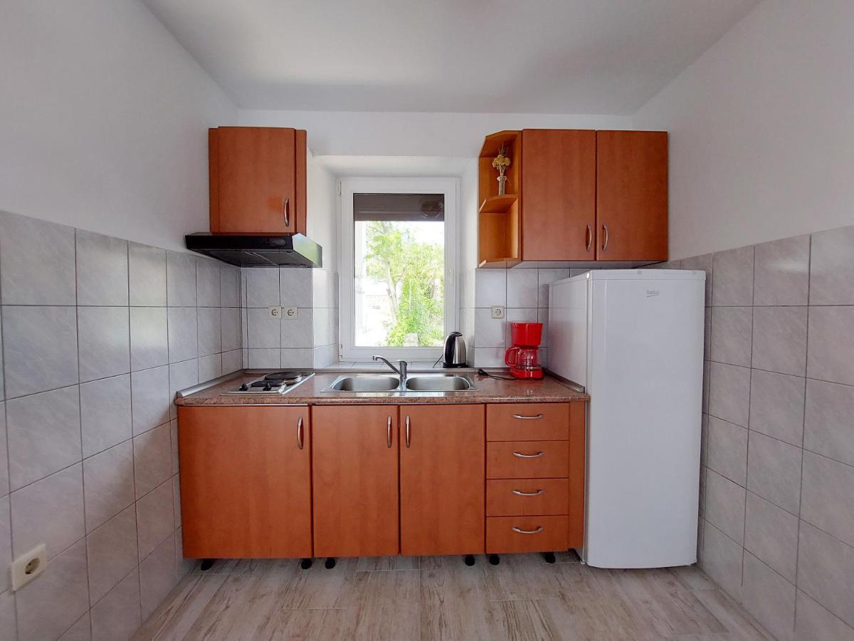 Apartments Ivan Čižići Esterno foto