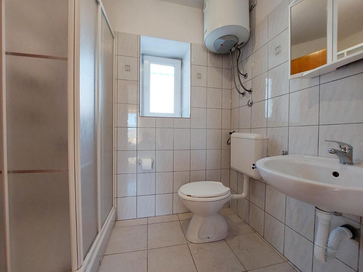Apartments Ivan Čižići Esterno foto