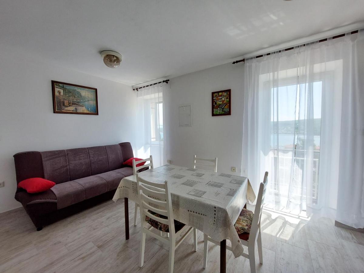 Apartments Ivan Čižići Esterno foto