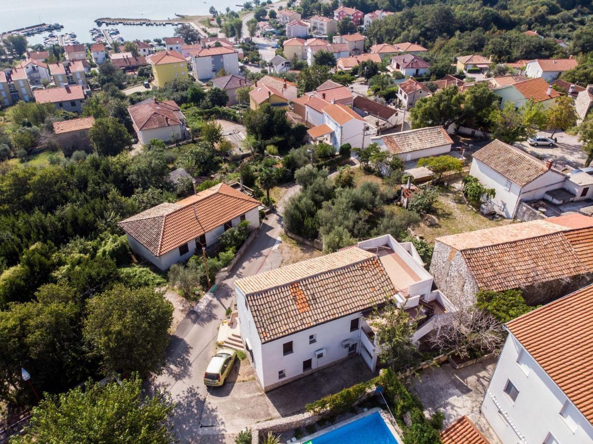 Apartments Ivan Čižići Esterno foto